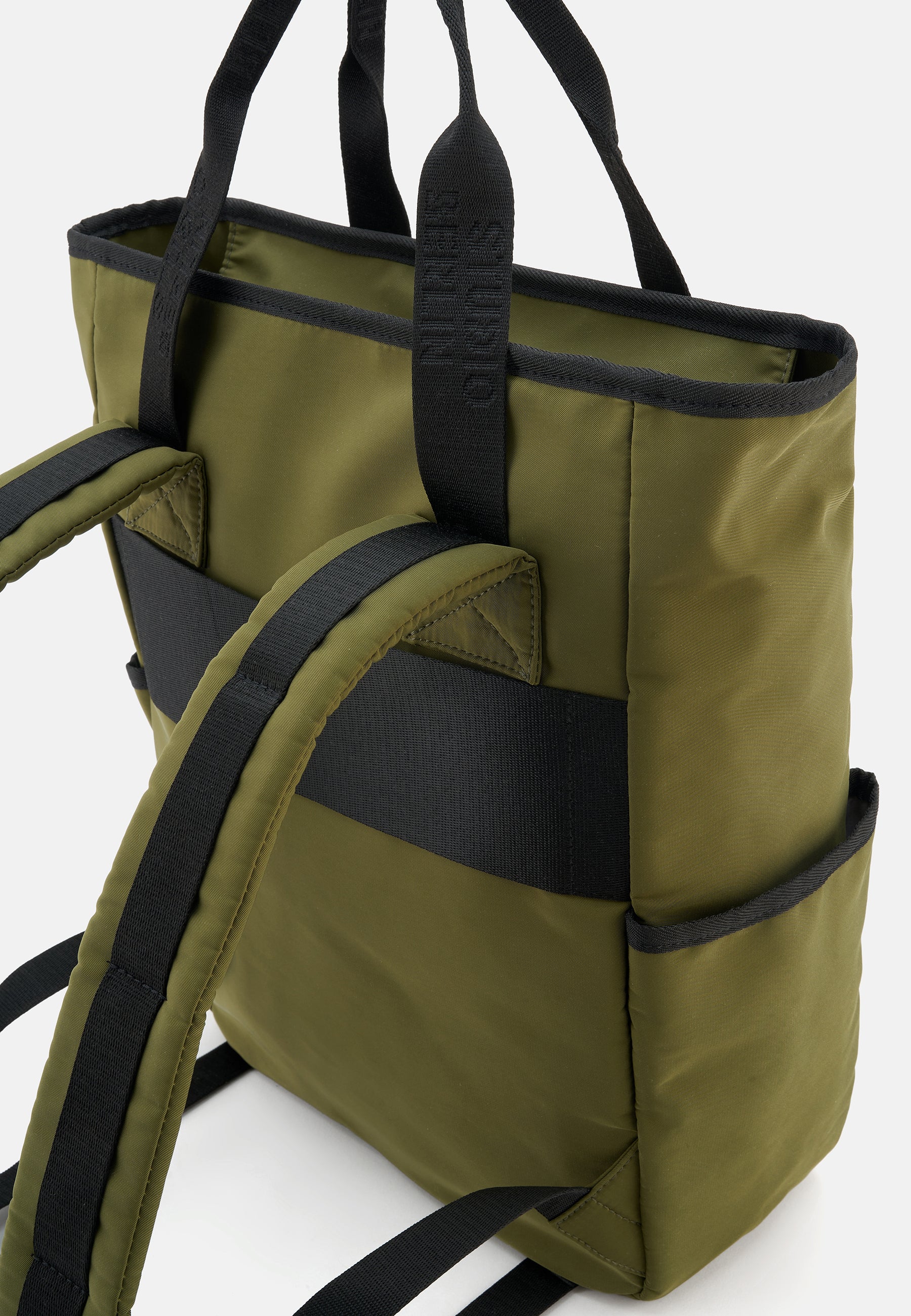 KREUZBERG 2504 BACKPACK
