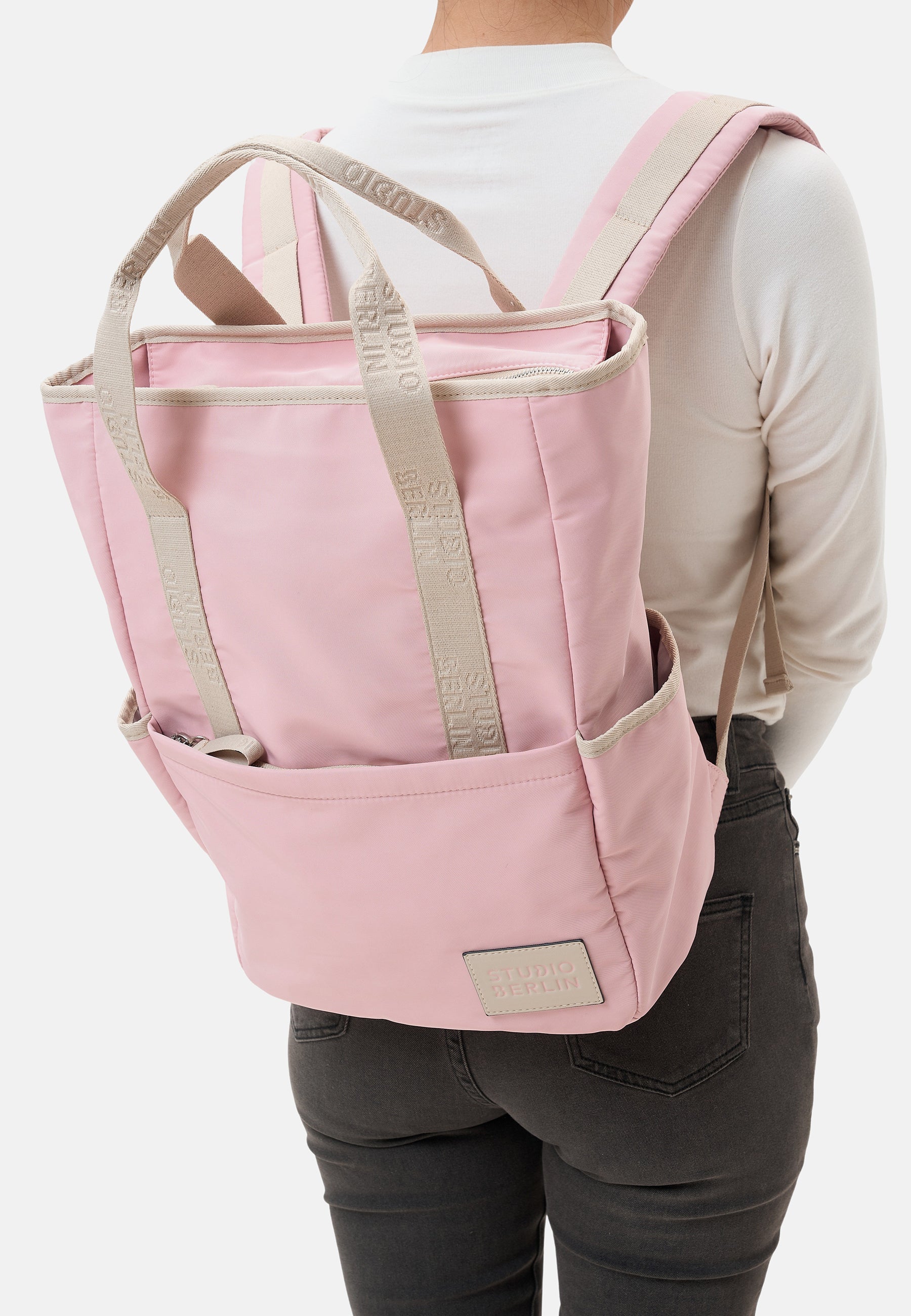 KREUZBERG 2504 BACKPACK