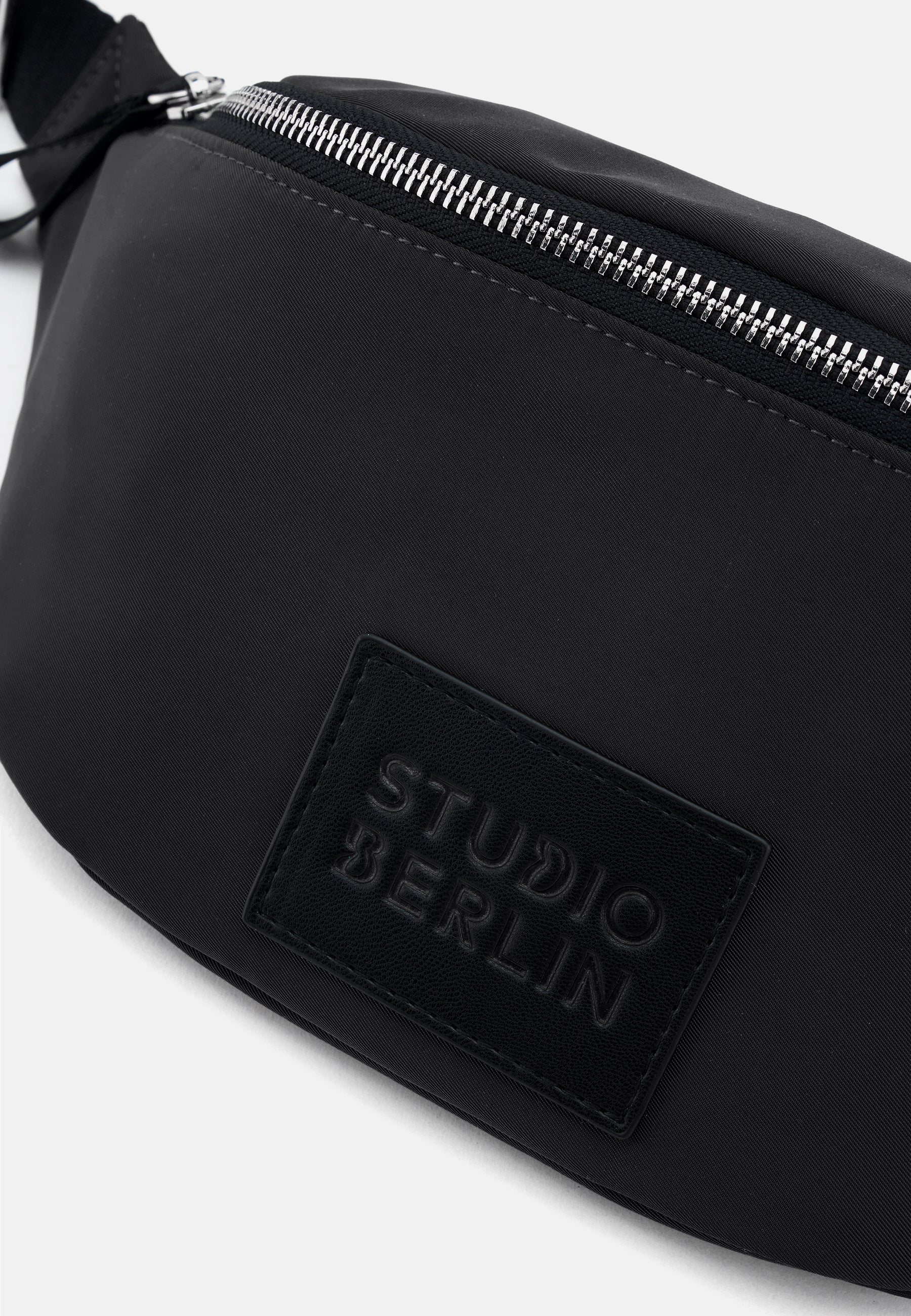 SPANDAU 2504 CROSSBAG