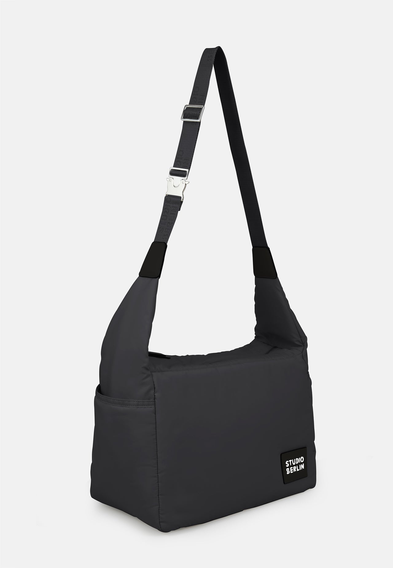 StudioBerlin- Handtaschen>Unisex>Nylontaschen>Crossbody Taschen- FRIEDRICHSHAIN CITY MATT-black / OS-oatmeal / OS-light grey / OS-sage green / OS-dark khaki / OS-dark navy / OS-dusty pink / OS