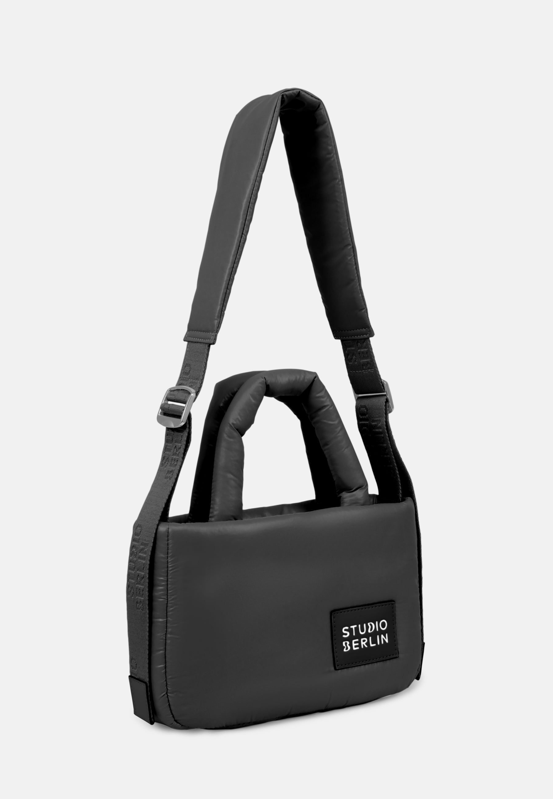 StudioBerlin- Handtaschen>Unisex>Nylontaschen>Crossbody Taschen- MITTE MINI SHINY-black / OS-caramel / OS-cobalt blue / OS-peach / OS