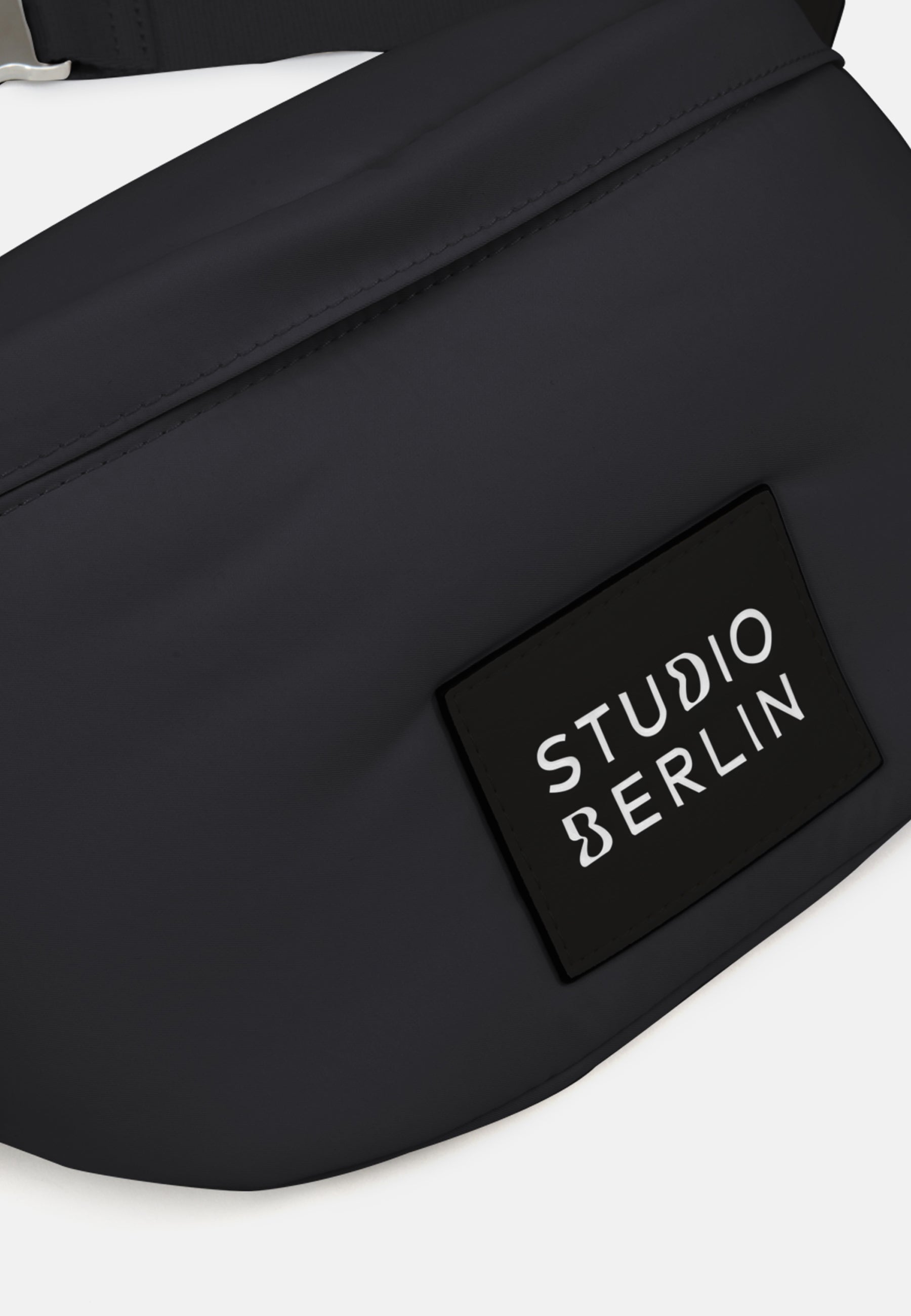 StudioBerlin- Handtaschen>Unisex>Nylontaschen>Crossbody Taschen- SPANDAU MINI SHINY-black / OS-caramel / OS-cobalt blue / OS-peach / OS