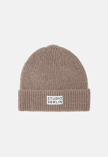 MOHAIR BEANIE STUDIO
