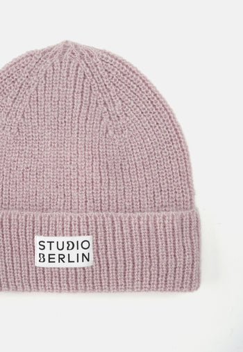 MOHAIR BEANIE STUDIO